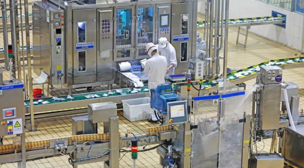 factory-modern-line-advantech-solotion
